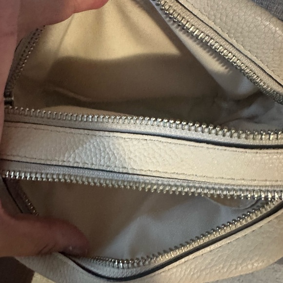 Tory Burch Cream Leather Pouch - Picture 4 of 4